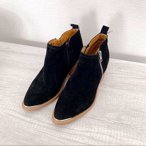 DV Booties